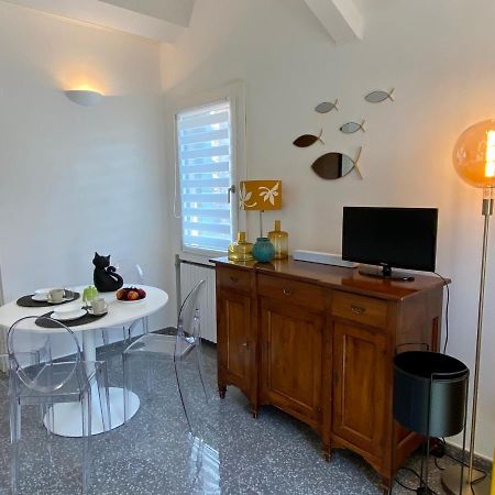 Santa Maria Formosa Appartement Venetië Buitenkant foto